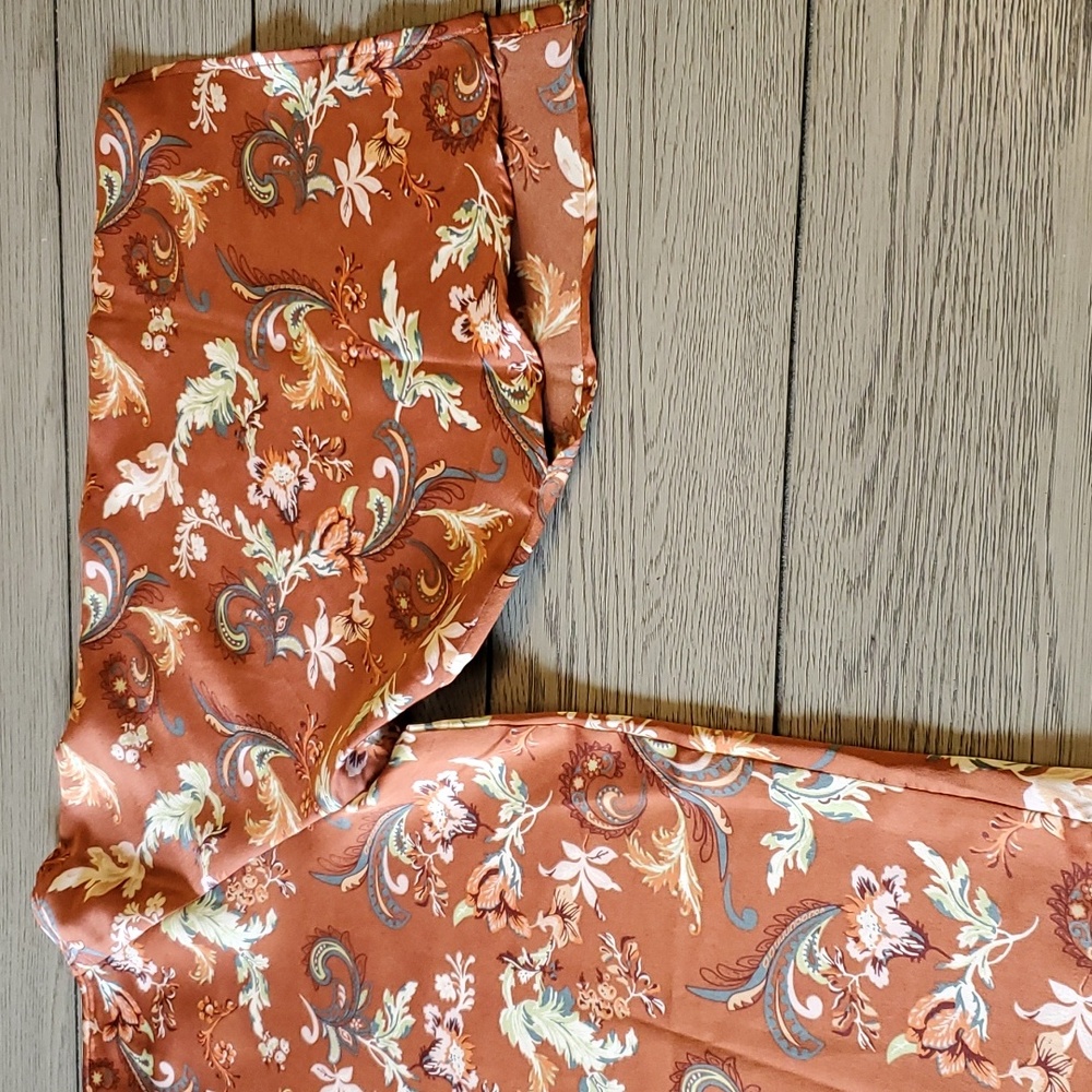 Blouse - Picture 7 of 10